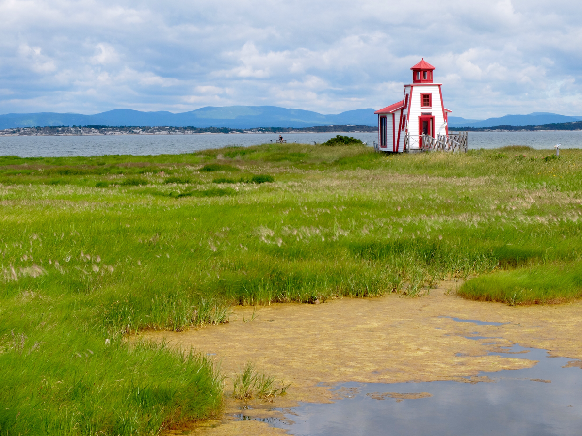 lighthouse-2017-eastern-canada-bike-trip-life-with-ruth-and-gord.png