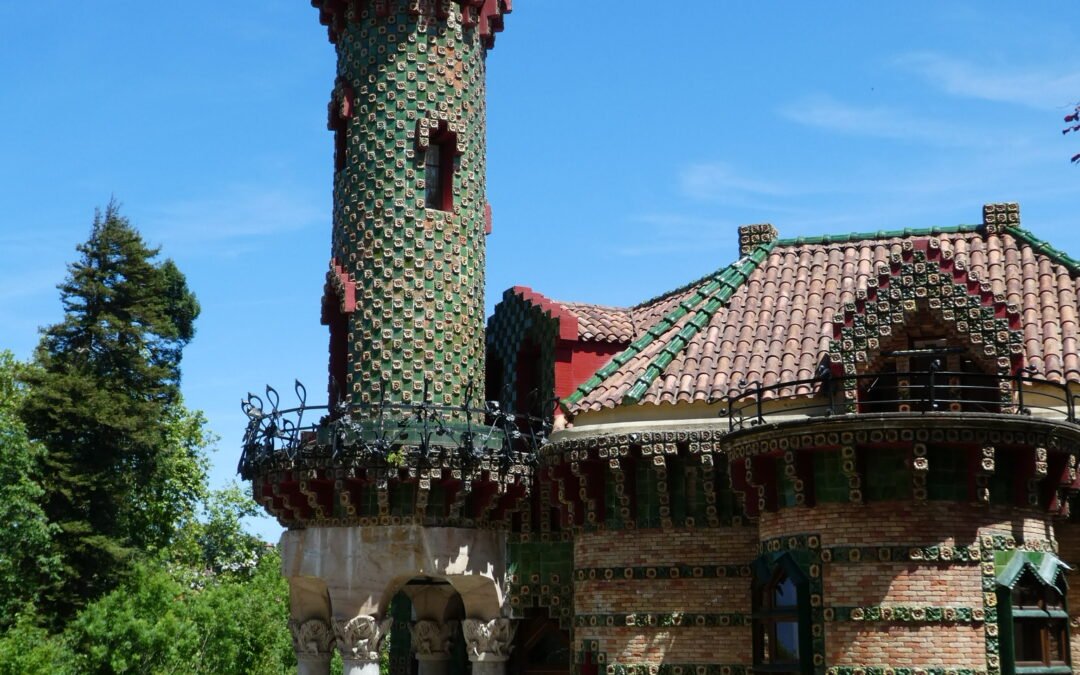 Gaudi’s El Capricho 